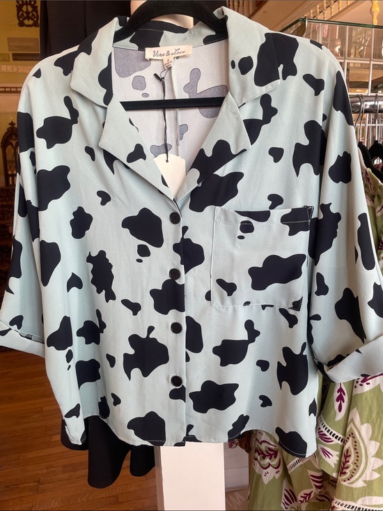 Vine & Love Tops - NWT Vine & Love Cowprint Blouse